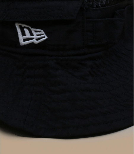 Adventurer Mesh Panel black New Era